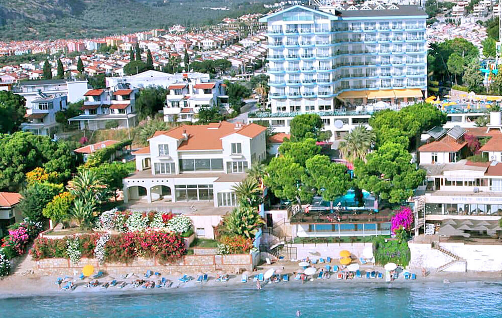 ARORA HOTEL 4* / Hoteli 4*