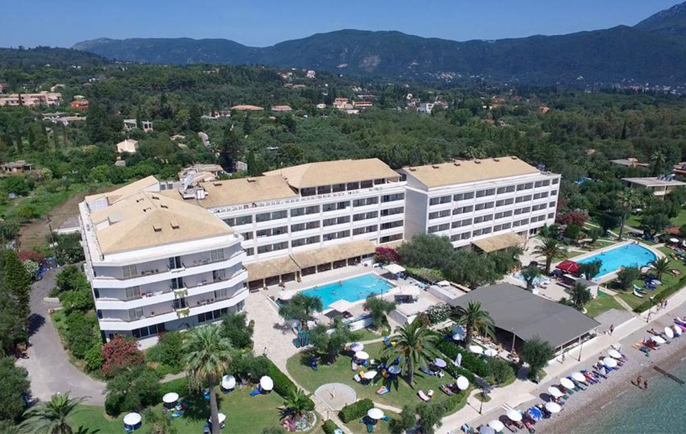 ELEA BEACH HOTEL 4* / DASSIA / Hoteli