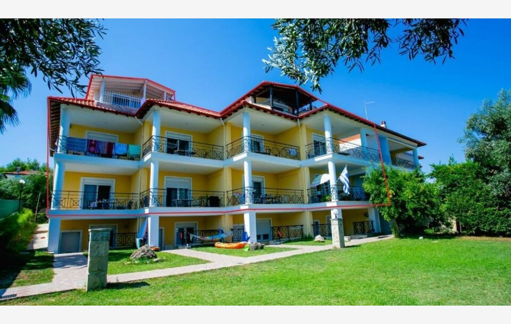 APARTMANI GOLDEN RESIDENCE FAMILY RESORT / PEFKOHORI / PEFKOHORI