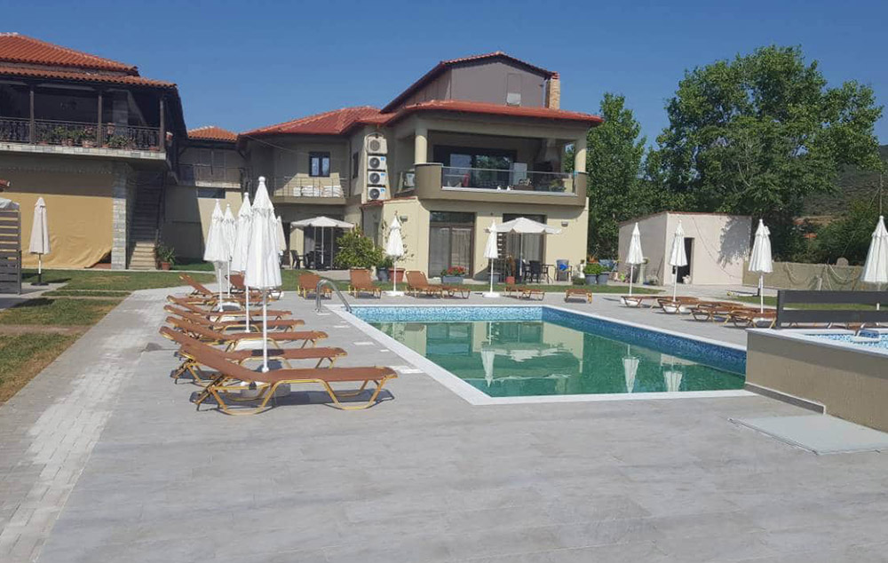 LOUKAKIS / Sarti I Letovanje